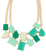 green bead necklace 